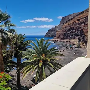  Appartement Pequeno Paraiso Frente Al Mar Playa Chica Spanje